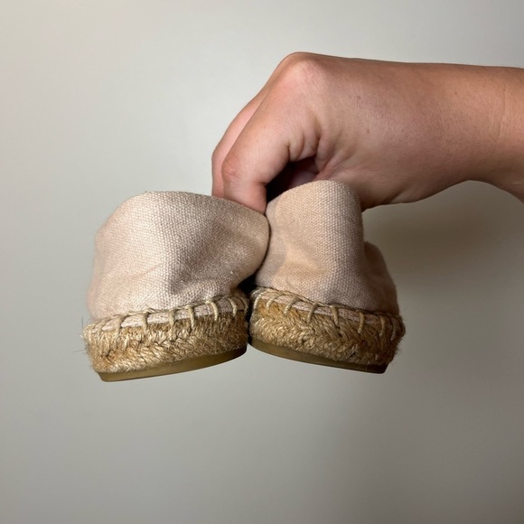 Tory Burch Poppy Espadrilles in Shell Pink/New Ivory | size 7 - Picture 4 of 7